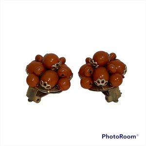 Vintage orange and gold (color) clip on earrings